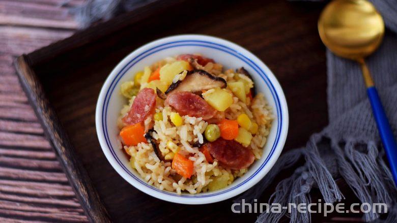 Method of Stewed Rice with Potato Sausage Method of Stewed Rice with Potato Sausage