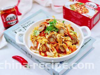 白菜心红油扇贝肉,清爽可口又下饭，而且营养丰富。