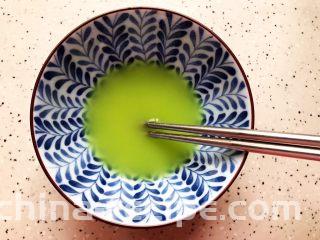 芥末芦笋拌百合,搅拌均匀，备用