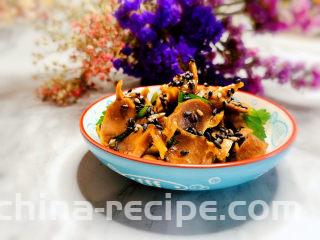 凉拌鸡胗,凉拌鸡胗,完成!