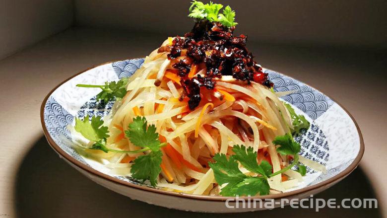 Lao Gan Ma's recipe for mixing shredded potatoes