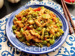 双豆炒肉,好吃下饭！