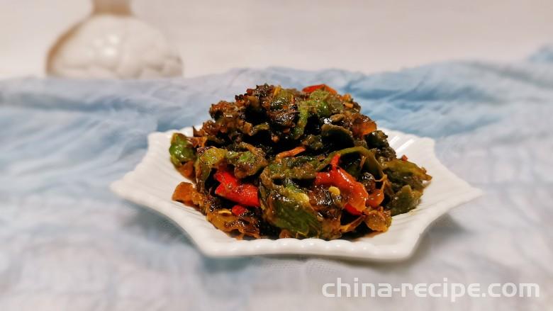 How to Beat Century egg with Peppers