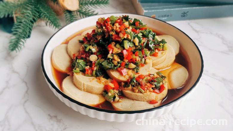 The recipe for garlic flavored sausage The recipe for garlic flavored sausage