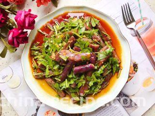 蒜蓉茄子芝麻菜,成品图