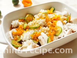 鲜辣酸柑鱿鱼,清爽带着淡淡柑香的鱿鱼花。