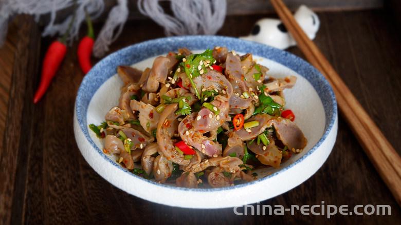Recipe for Spicy and Cold Stir-fried Chicken Gizzard