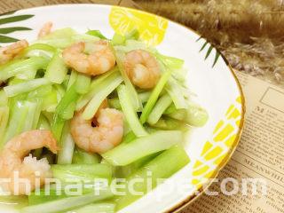 韭黄炒虾仁,装盘