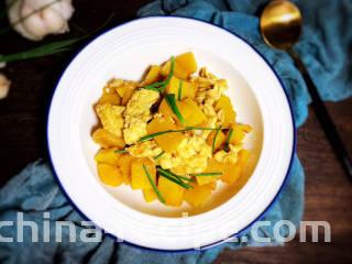 南瓜炒鸡蛋,成品图