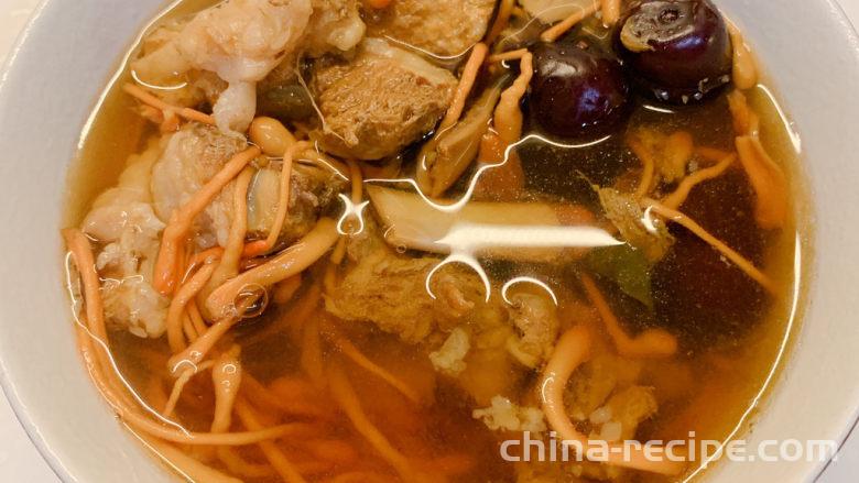 The recipe for Cordyceps Flower Pork Rib Soup