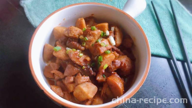 The method of stewing taro with beef