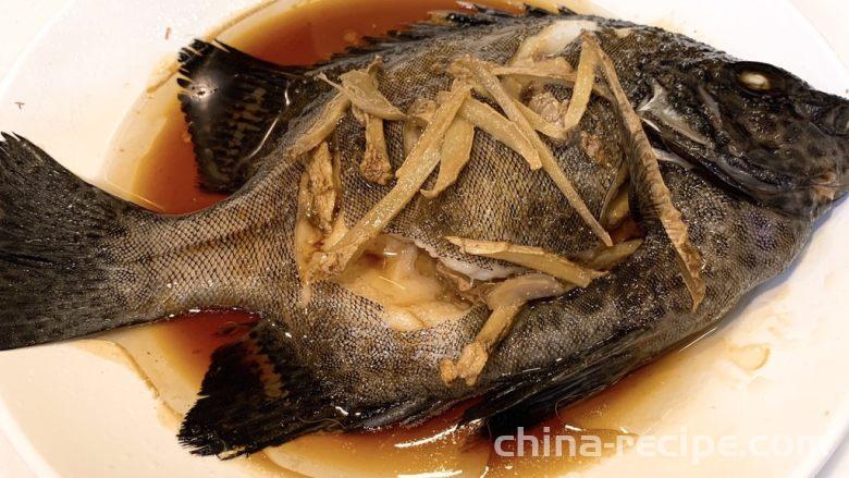 The method of steaming spotted grouper