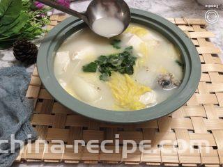 白菜豆腐汤,味道超赞！鲜清甜！